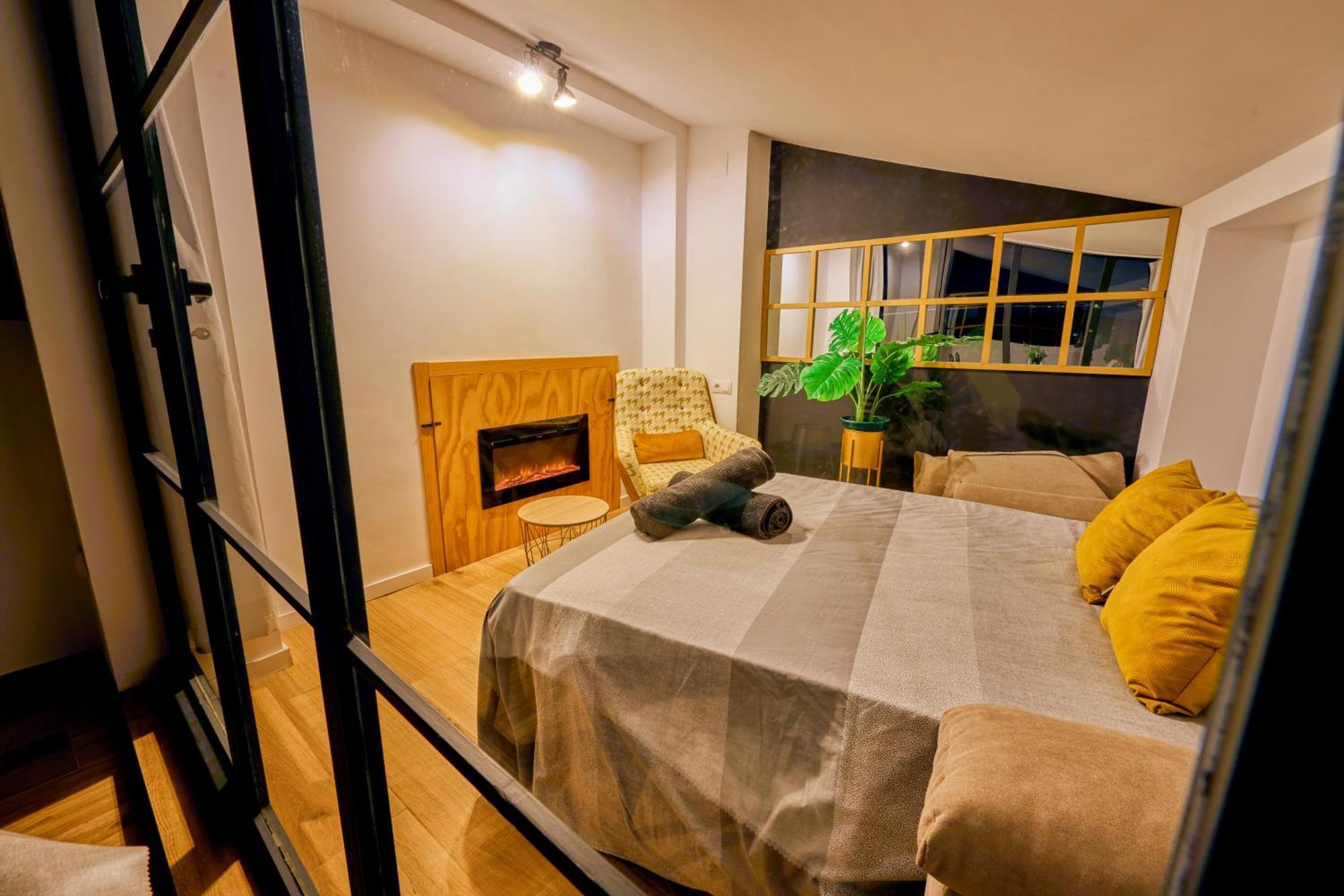 El Mirador Apartment Zuheros Luaran gambar